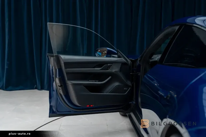 Porsche Taycan din 2022 cu 81.600 km - oferta POR186257 - foto 12