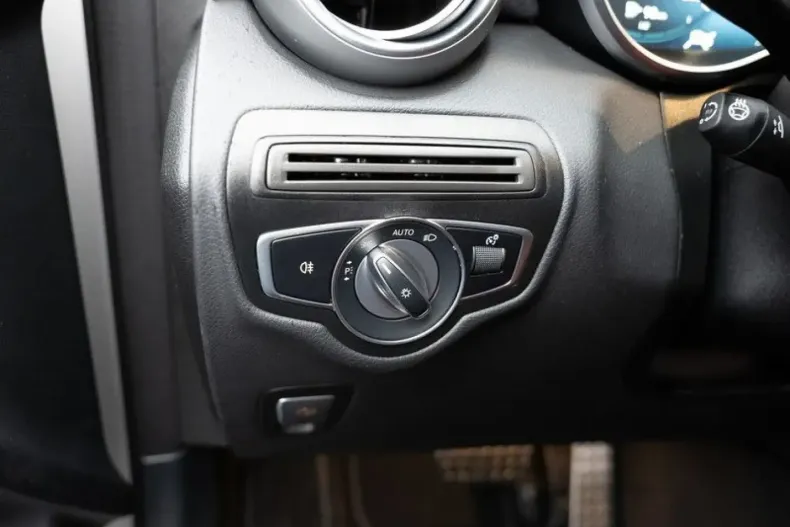 Mercedes-Benz GLC 300 (Clasa GLC) din 2024 cu 13.179 km - oferta MER186262 - foto 20