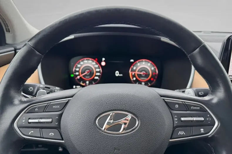 Hyundai SANTA FE din 2021 cu 56.945 km - oferta HYU186271 - foto 8