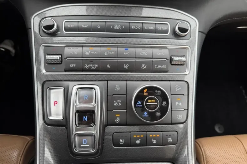 Hyundai SANTA FE din 2021 cu 56.945 km - oferta HYU186271 - foto 17