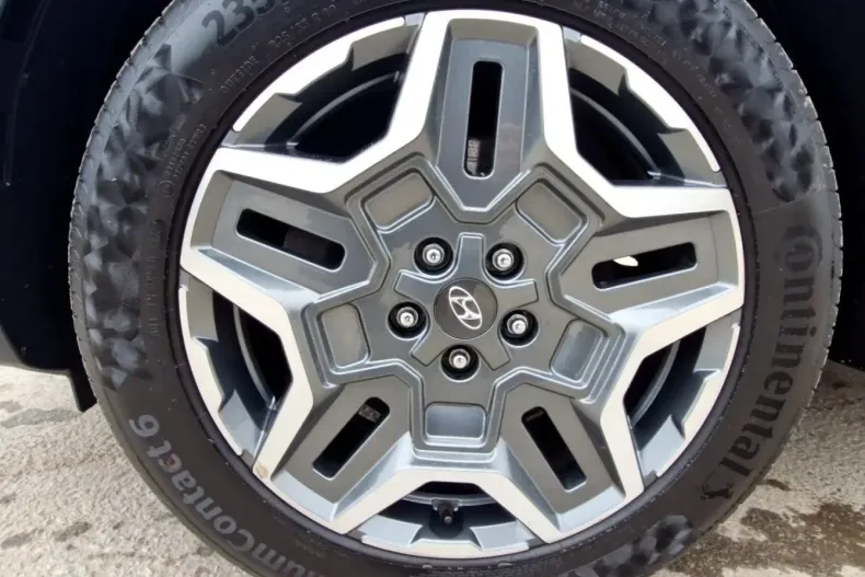 Hyundai SANTA FE din 2022 cu 85.700 km - oferta HYU186273 - foto 8