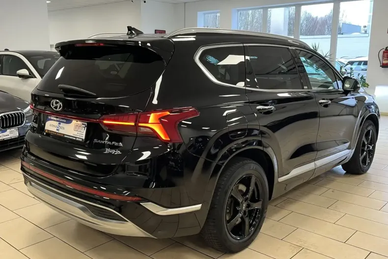 Hyundai SANTA FE din 2021 cu 84.037 km - oferta HYU186275 - foto 4