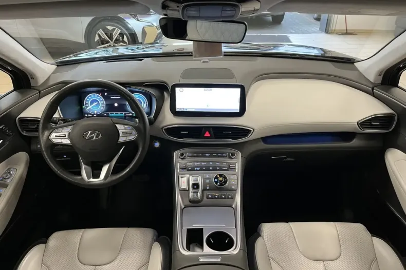 Hyundai SANTA FE din 2021 cu 84.037 km - oferta HYU186275 - foto 8