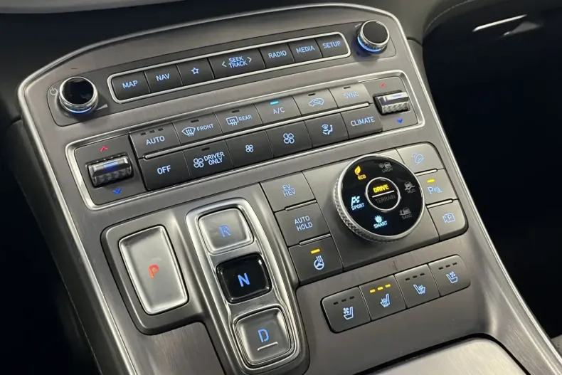 Hyundai SANTA FE din 2021 cu 84.037 km - oferta HYU186275 - foto 24