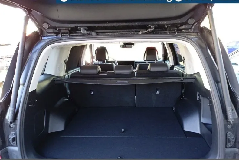 Hyundai SANTA FE din 2025 cu 5.078 km - oferta HYU186276 - foto 13