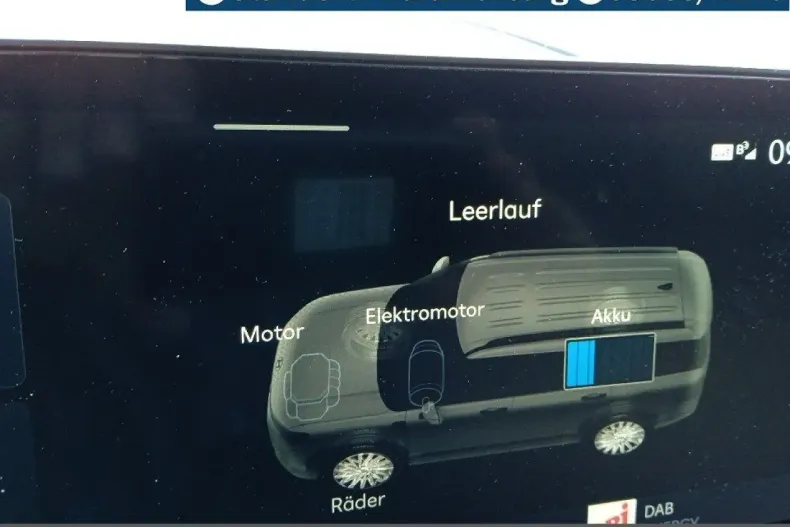 Hyundai SANTA FE din 2025 cu 5.078 km - oferta HYU186276 - foto 21