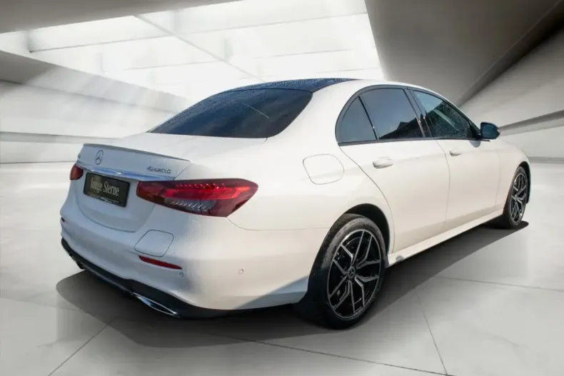 Mercedes-Benz E 300 (Clasa E) din 2022 cu 71.600 km - oferta MER186283 - foto 2