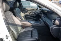 Mercedes-Benz E 300 (Clasa E) din 2022 cu 71.600 km - oferta MER186283 - foto 4