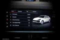 Porsche Cayenne din 2023 cu 69.787 km - oferta POR186285 - foto 10