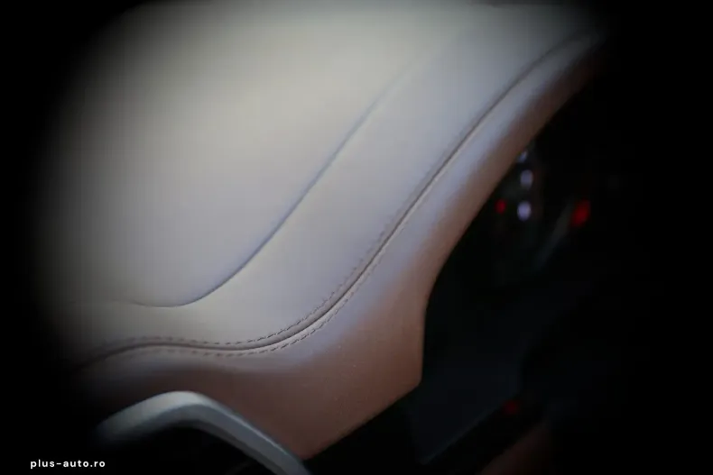 Porsche Cayenne din 2023 cu 69.787 km - oferta POR186285 - foto 18