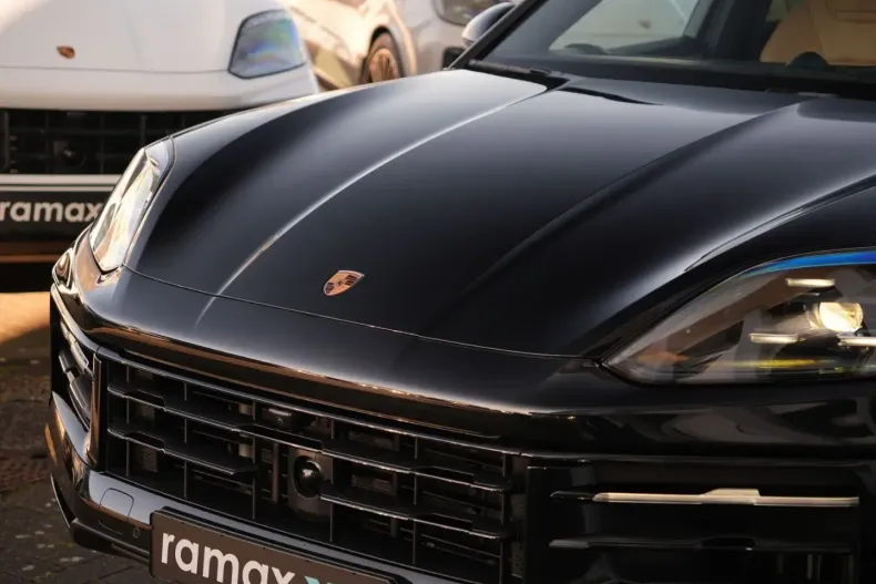 Porsche Cayenne din 2025 cu 12.000 km - oferta POR186287 - foto 16