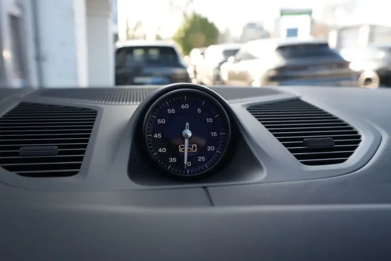 Porsche Cayenne din 2025 cu 12.000 km - oferta POR186287 - foto 27