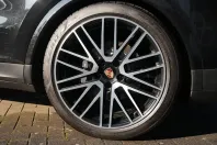 Porsche Cayenne din 2025 cu 12.000 km - oferta POR186287 - foto 50