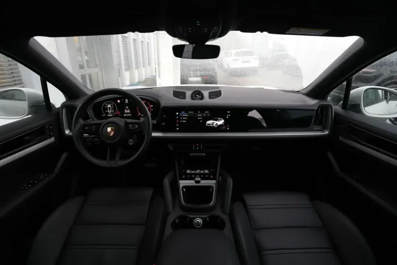 Porsche Cayenne din 2024 cu 16.000 km - oferta POR186290 - foto 2