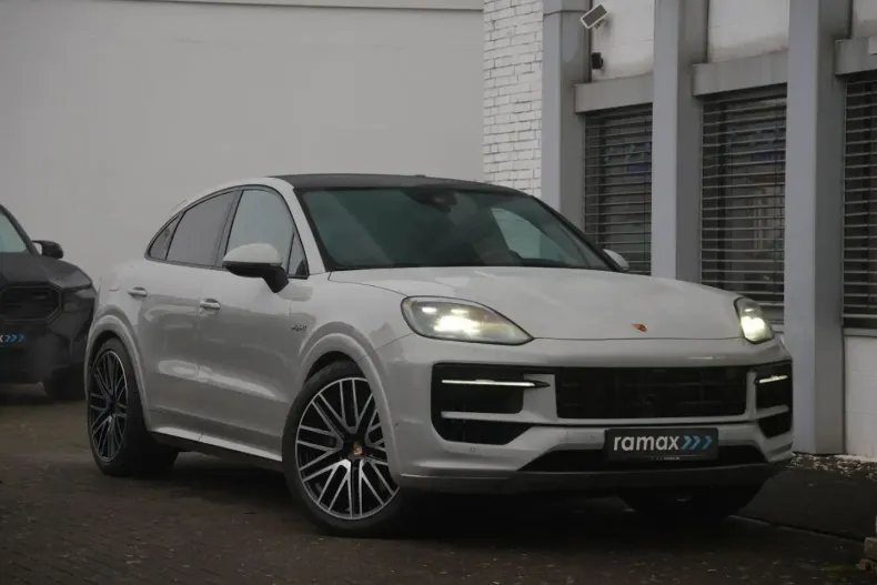 Porsche Cayenne din 2024 cu 16.000 km - oferta POR186290 - foto 4