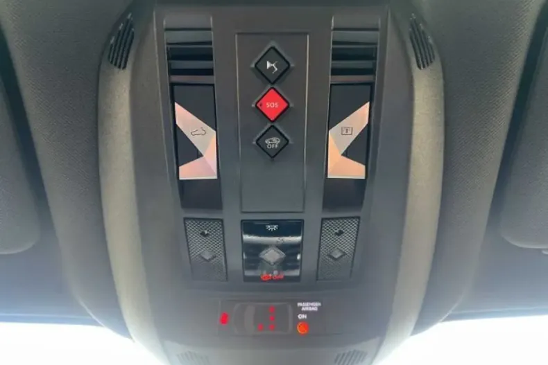 DS Automobiles DS 7 Crossback din 2024 cu 28.000 km - oferta DSA186292 - foto 38