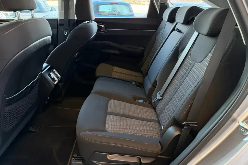 Kia Sorento din 2021 cu 88.650 km - oferta KIA186297 - foto 10