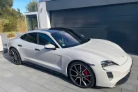 Porsche Taycan din 2023 cu 34.500 km - oferta POR186301 - foto 1