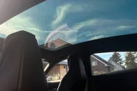 Porsche Taycan din 2023 cu 34.500 km - oferta POR186301 - foto 2