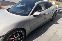 Porsche Taycan din 2023 cu 34.500 km - oferta POR186301 - foto 6