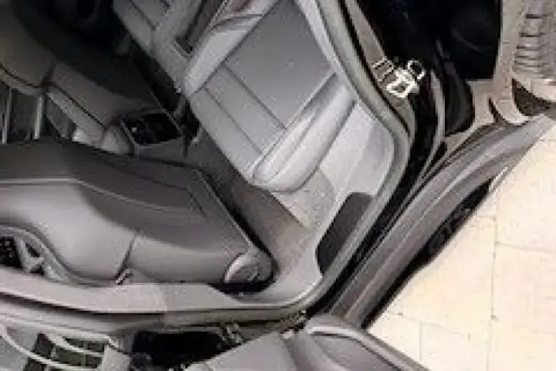 Porsche Taycan din 2023 cu 61.000 km - oferta POR186302 - foto 21