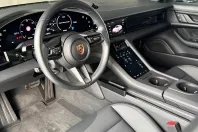 Porsche Taycan din 2023 cu 9.282 km - oferta POR186303 - foto 2