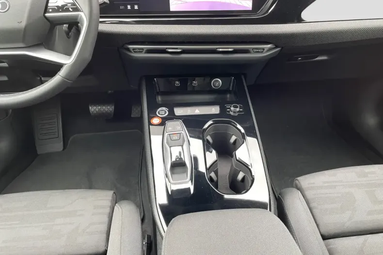 Audi A5 din 2025 cu 22.761 km - oferta AUD186306 - foto 8