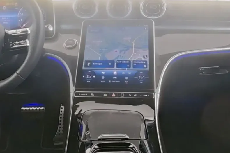 Mercedes-Benz CLE 300 (Clasa CLE) din 2024 cu 28.738 km - oferta MER186320 - foto 4