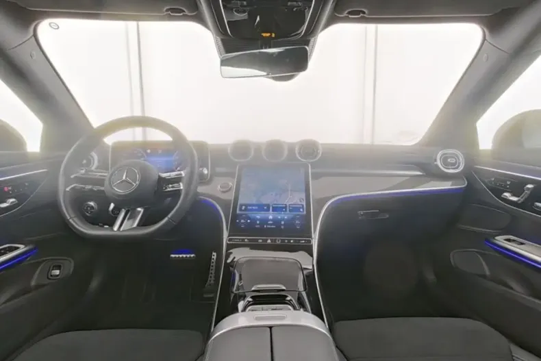 Mercedes-Benz CLE 300 (Clasa CLE) din 2024 cu 28.738 km - oferta MER186320 - foto 6