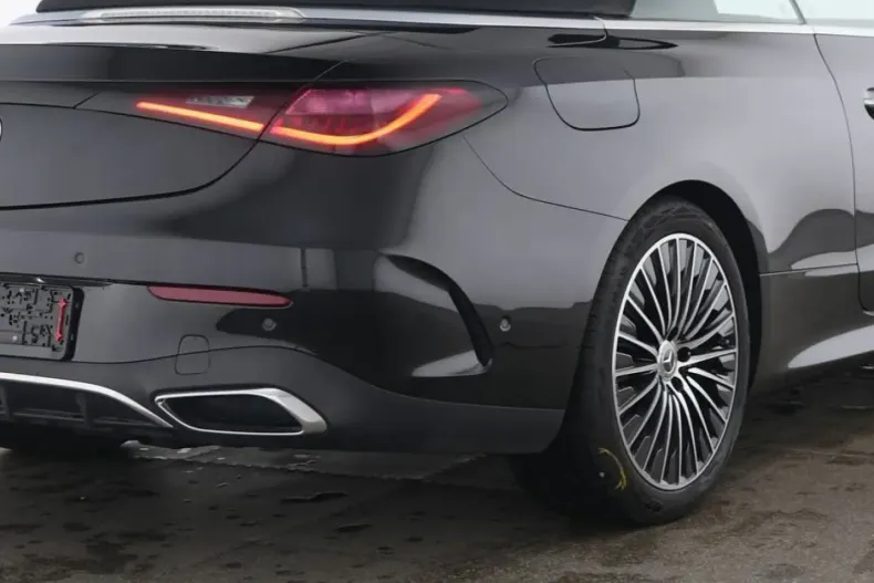 Mercedes-Benz CLE 300 (Clasa CLE) din 2024 cu 28.738 km - oferta MER186320 - foto 9