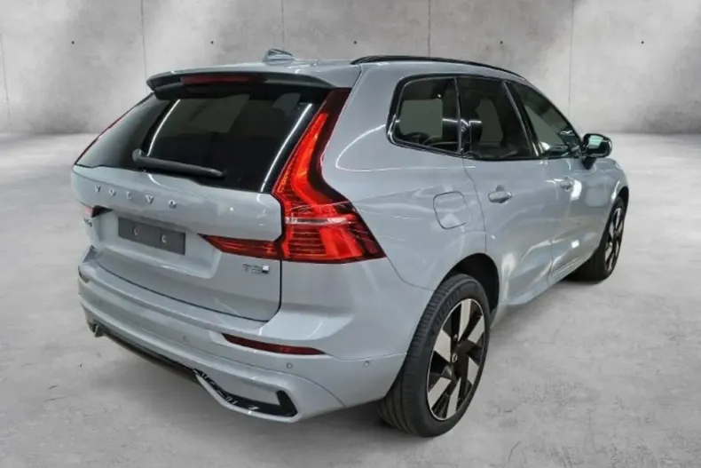 Volvo XC60 din 2024 cu 11.097 km - oferta VOL186323 - foto 2