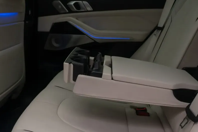 BMW X5 (Seria X) din 2022 cu 43.858 km - oferta BMW186324 - foto 26