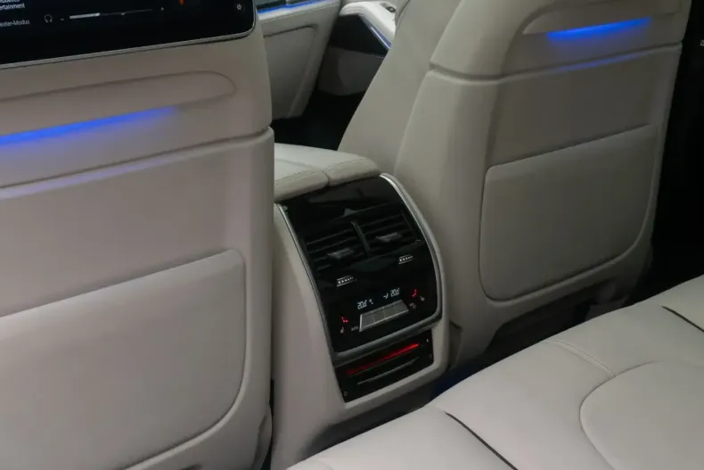 BMW X5 (Seria X) din 2022 cu 43.858 km - oferta BMW186324 - foto 27