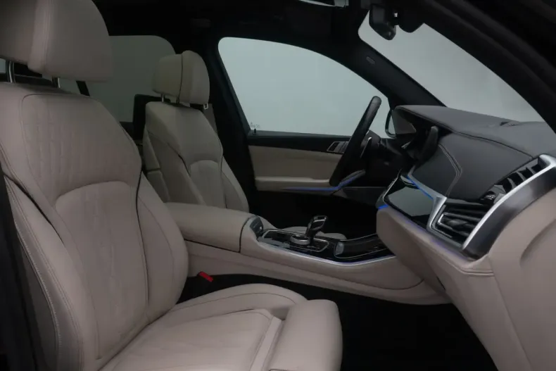 BMW X5 (Seria X) din 2022 cu 43.858 km - oferta BMW186324 - foto 37