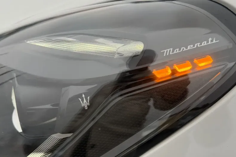 Maserati Grecale din 2024 cu 29.980 km - oferta MAS186336 - foto 23