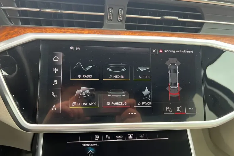 Audi A6 din 2023 cu 100.278 km - oferta AUD186339 - foto 13