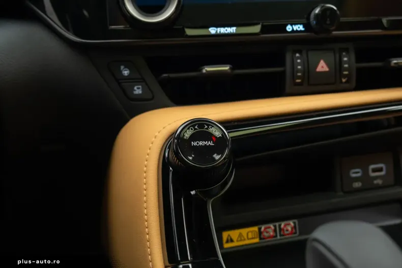 Lexus NX 350h din 2026 cu 10 km - oferta LEX186341 - foto 37