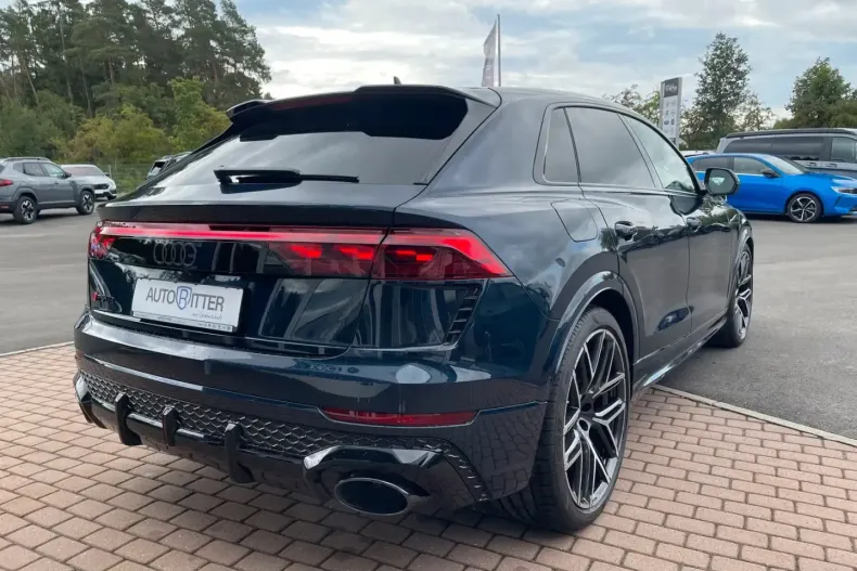 Audi RSQ8 din 2025 cu 6.000 km - oferta AUD186343 - foto 4