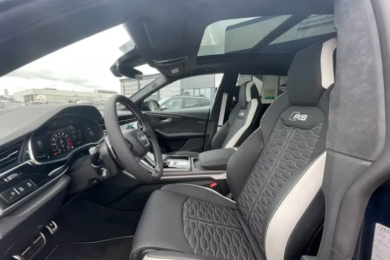 Audi RSQ8 din 2025 cu 6.000 km - oferta AUD186343 - foto 5