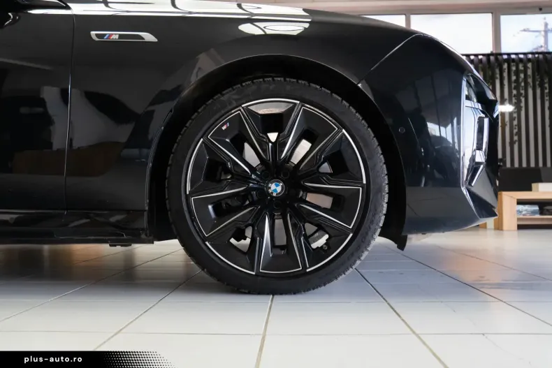 BMW 760 (Seria 7) din 2023 cu 29.900 km - oferta BMW186345 - foto 3