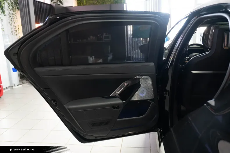 BMW 760 (Seria 7) din 2023 cu 29.900 km - oferta BMW186345 - foto 26