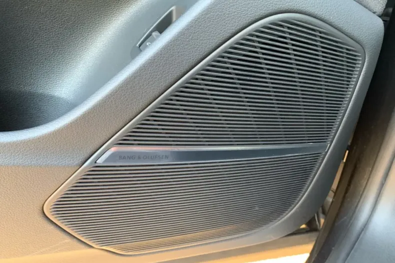 Audi SQ8 din 2024 cu 28.950 km - oferta AUD186349 - foto 24