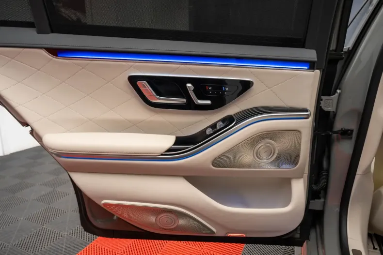 Mercedes-Benz S 580 (Clasa S) din 2023 cu 30.000 km - oferta MER186351 - foto 22