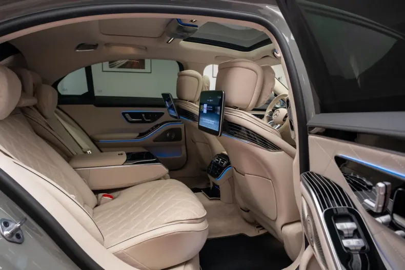 Mercedes-Benz S 580 (Clasa S) din 2023 cu 30.000 km - oferta MER186351 - foto 36