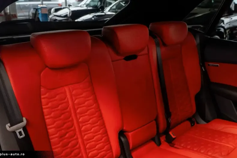 Audi RSQ8 din 2026 cu 5 km - oferta AUD186352 - foto 19