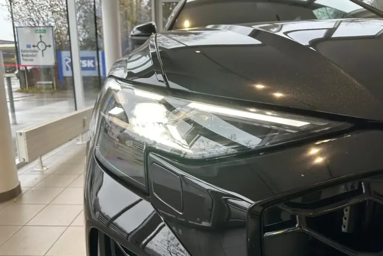 Audi RSQ8 din 2026 cu 10 km - oferta AUD186357 - foto 4