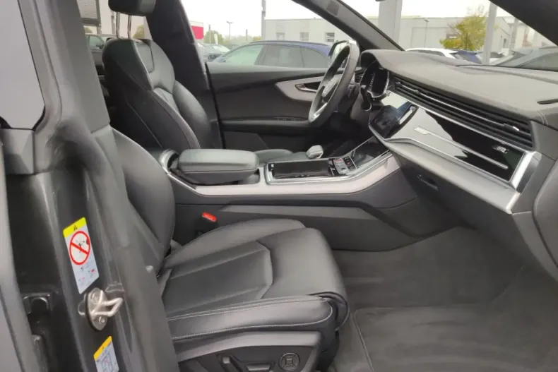 Audi SQ8 din 2024 cu 38.500 km - oferta AUD186359 - foto 8
