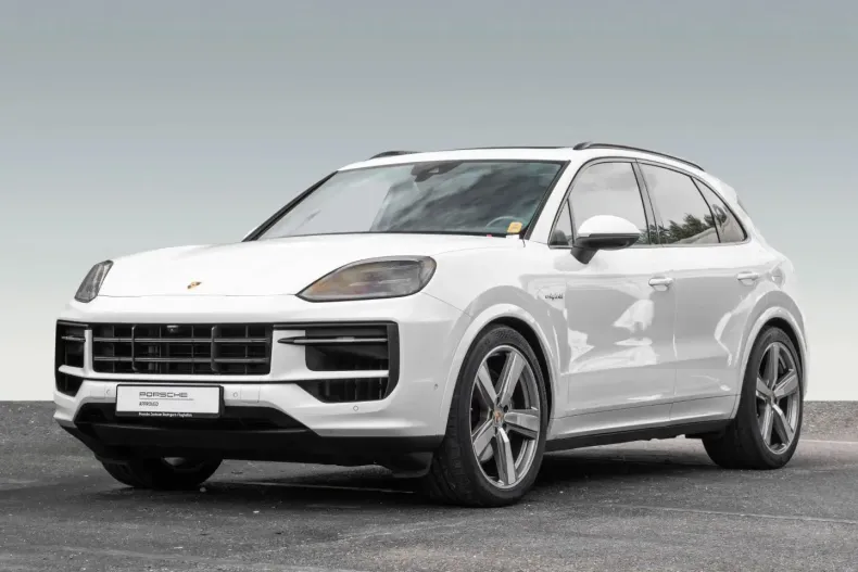 Porsche Cayenne din 2024 cu 17.900 km - oferta POR186360 - foto 1