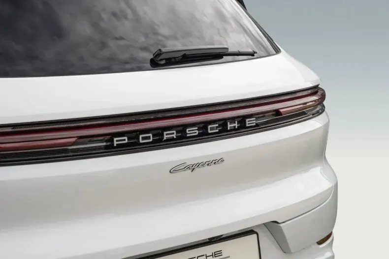 Porsche Cayenne din 2024 cu 17.900 km - oferta POR186360 - foto 10