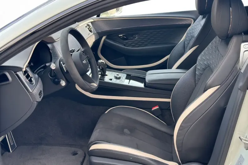 Bentley Continental GT din 2024 cu 6.900 km - oferta BEN186362 - foto 11